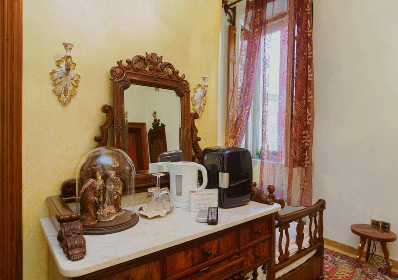 B&B Atmosfere Del Centro Storico Neapol Zewnętrze zdjęcie