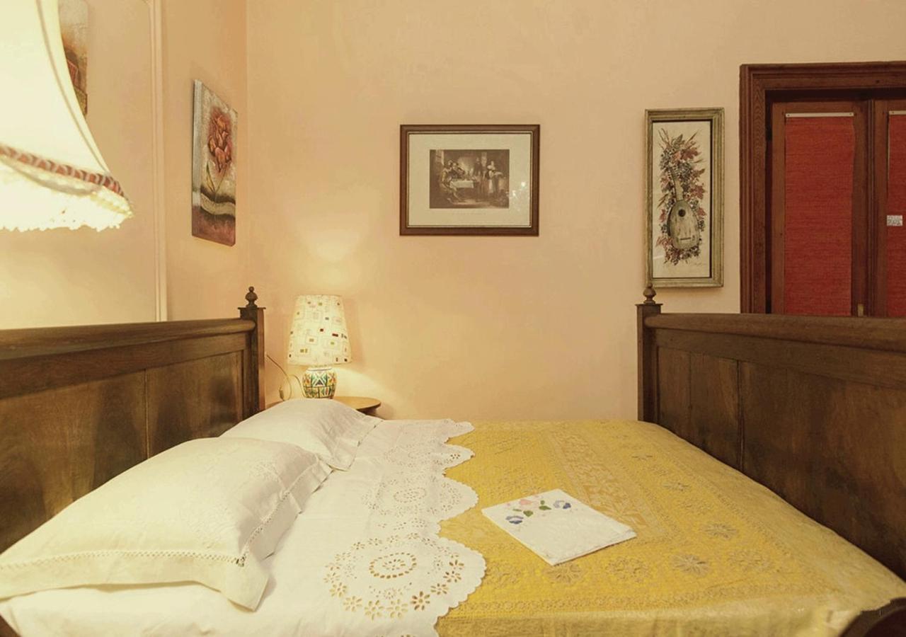 B&B Atmosfere Del Centro Storico Neapol Zewnętrze zdjęcie