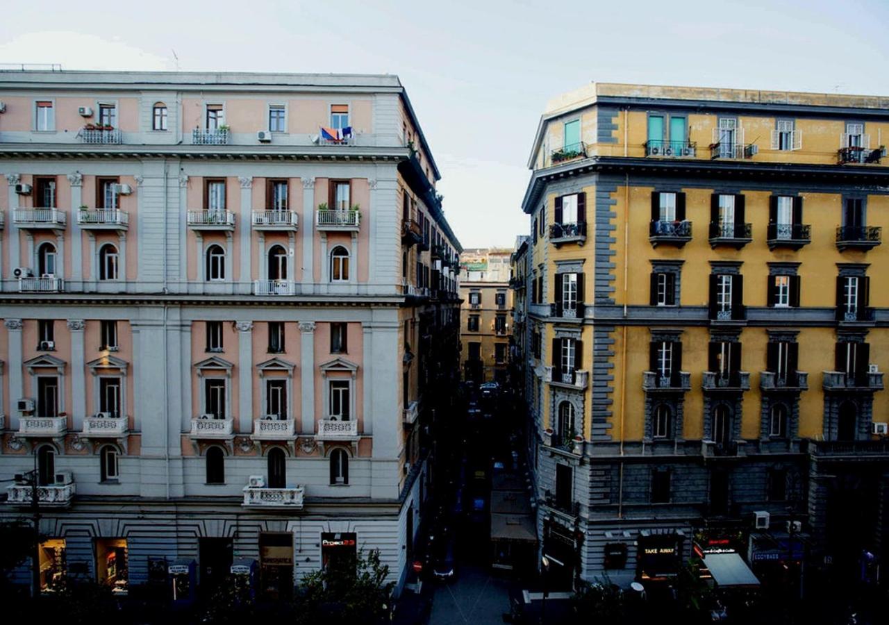 B&B Atmosfere Del Centro Storico Neapol Zewnętrze zdjęcie