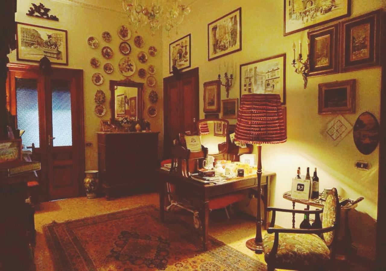 B&B Atmosfere Del Centro Storico Neapol Zewnętrze zdjęcie